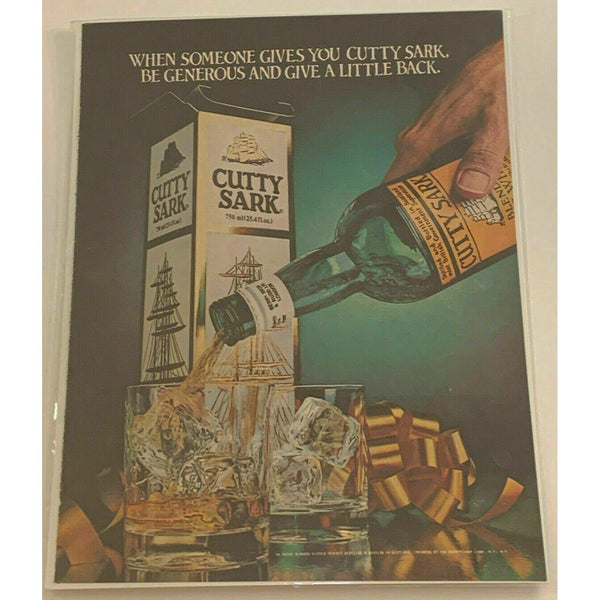 Cutty Sark Scotch Whisky Christmas Whiskey Vintage Magazine Print Ad